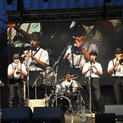 Louis Armstrong Revival