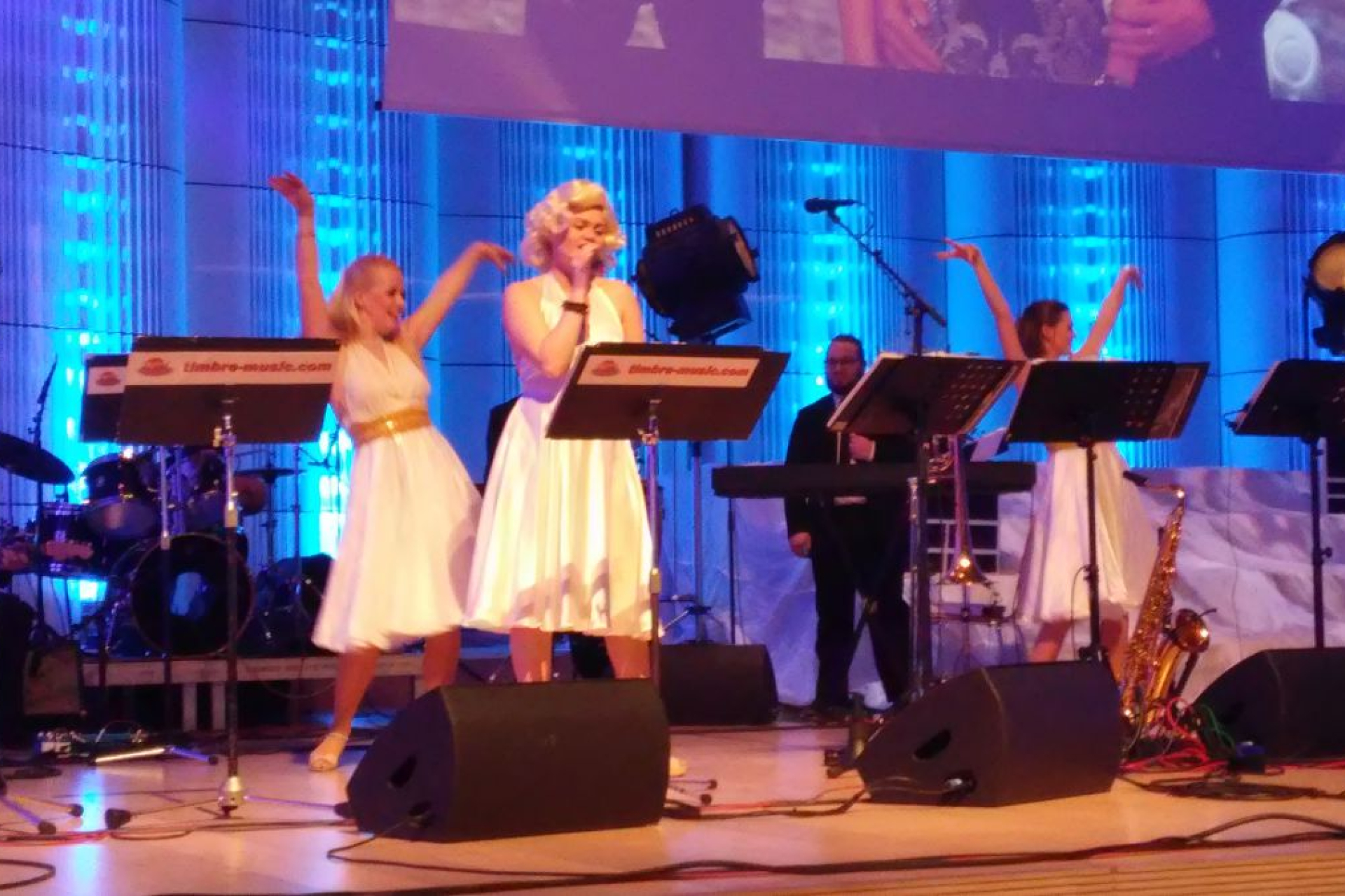 Marylin Monroe Revival