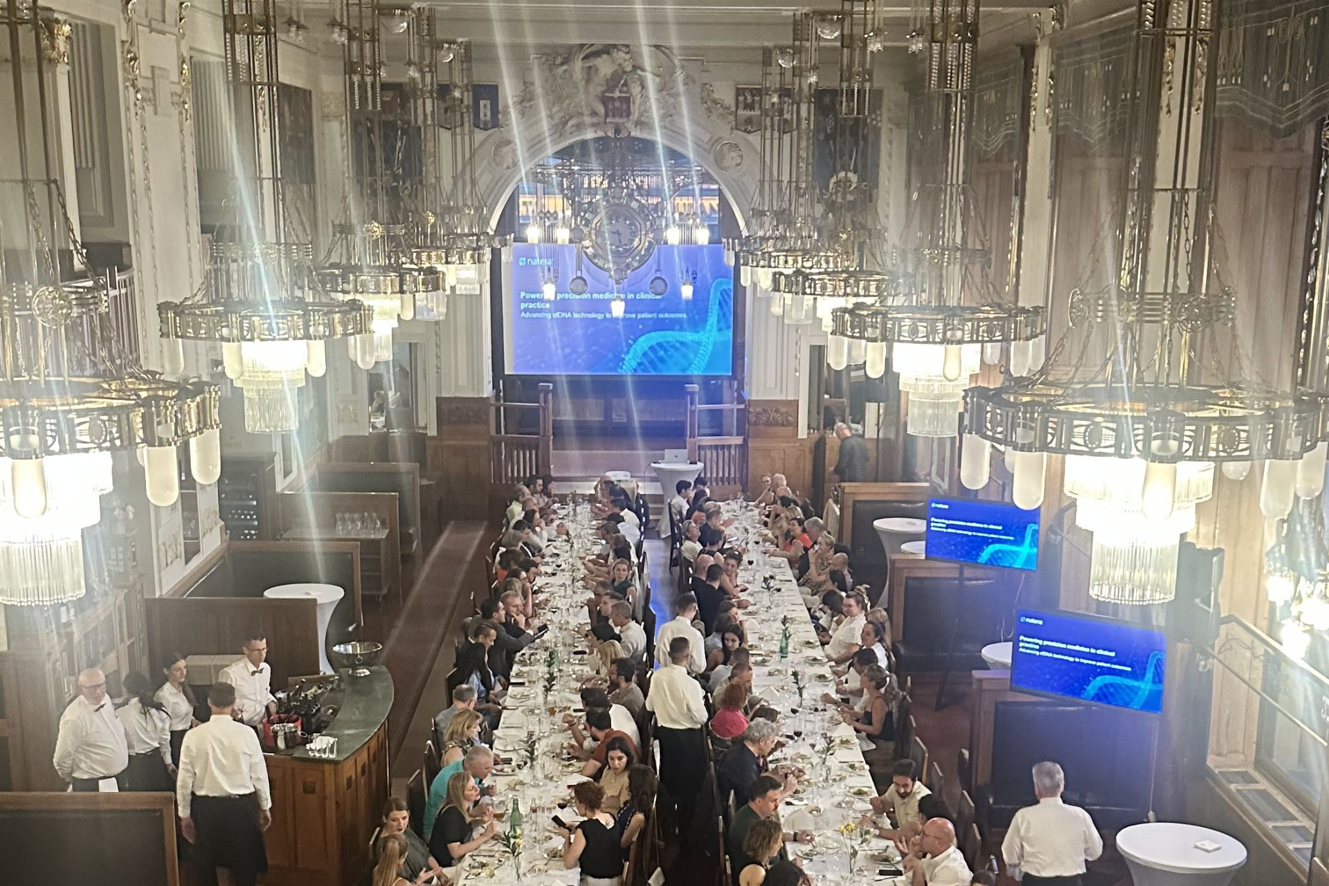 Plátno a&nbsp;projektor TOP